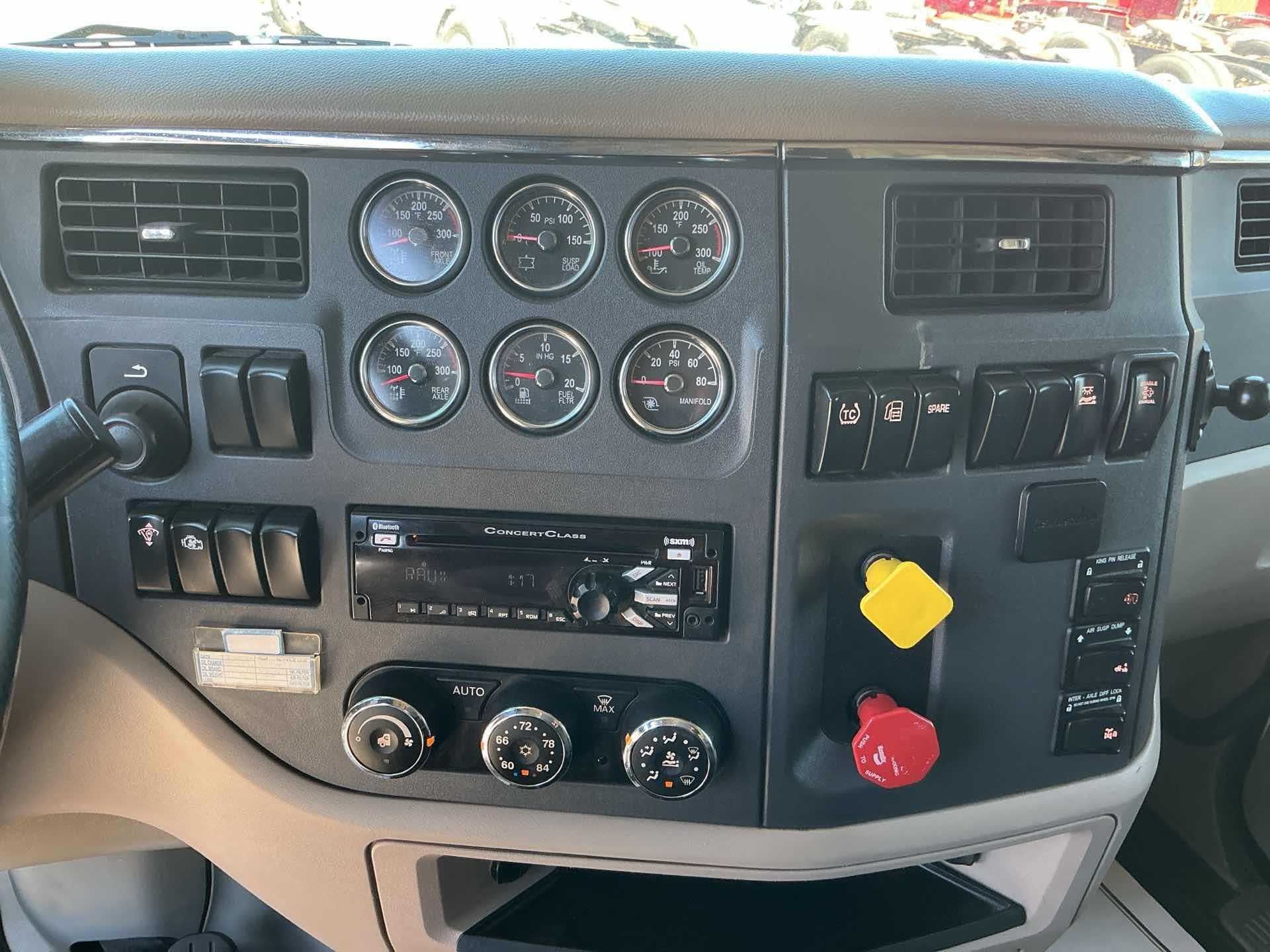2019 Peterbilt 567