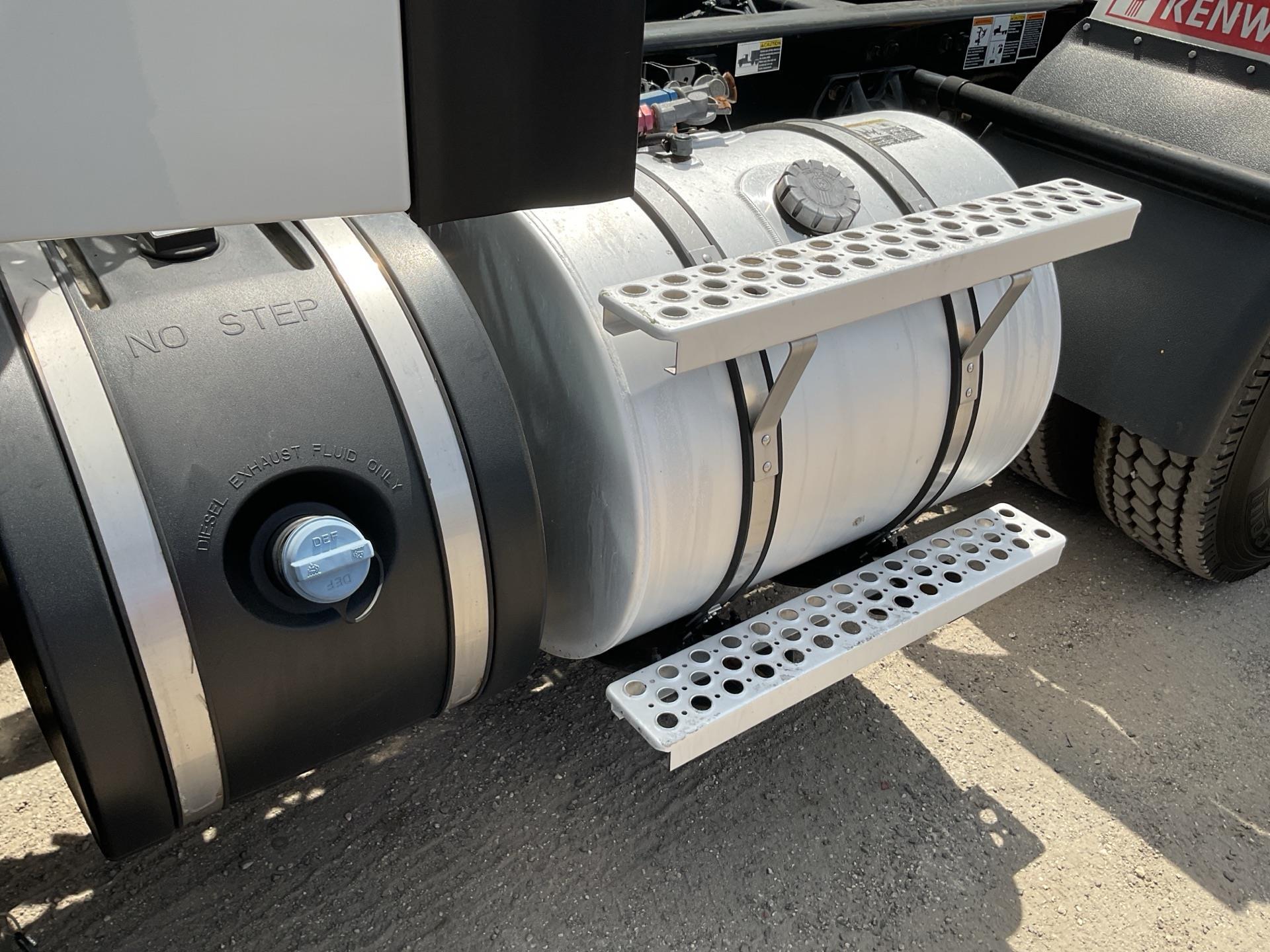 2021 Kenworth T680
