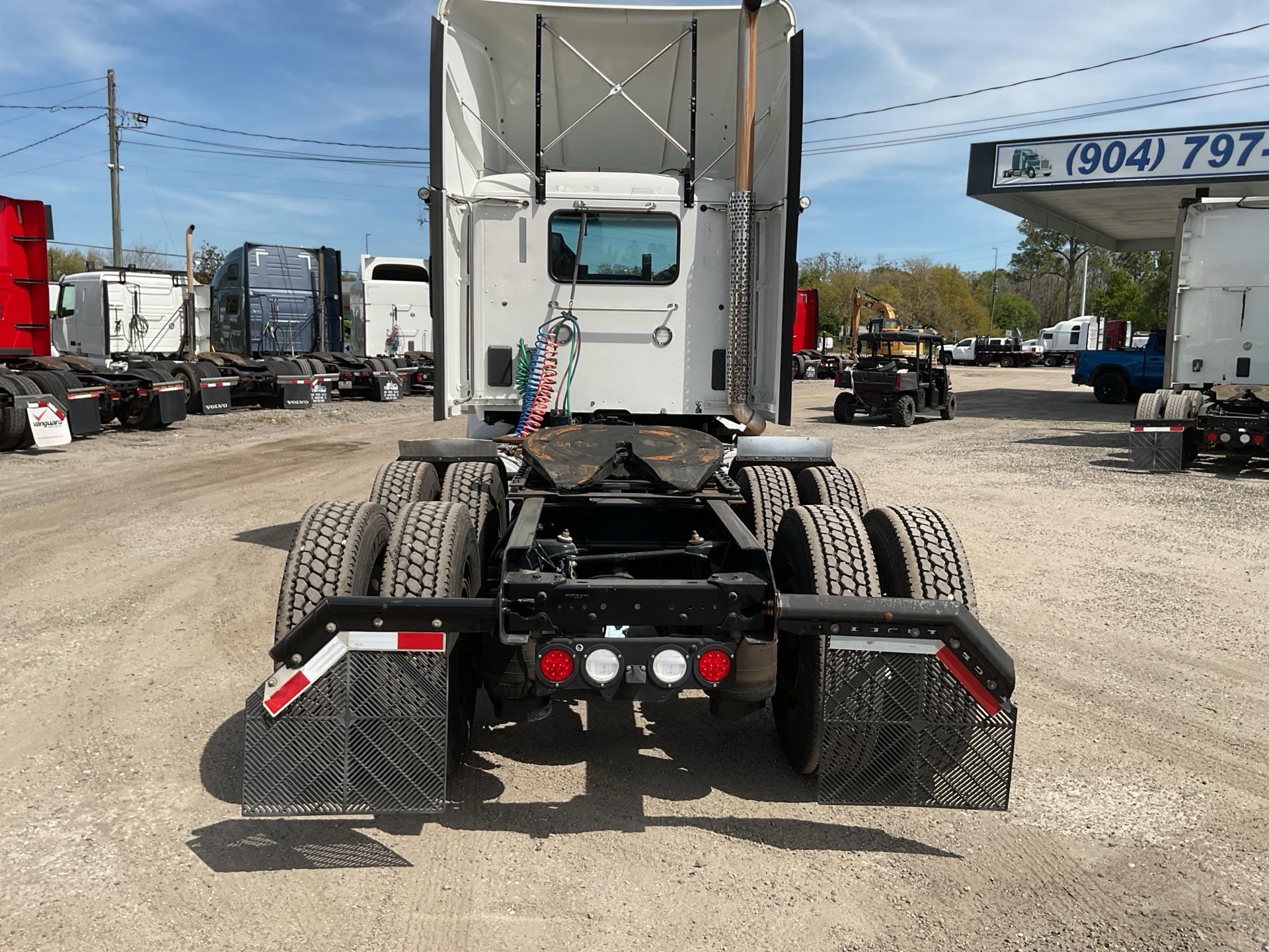2021 Kenworth T680