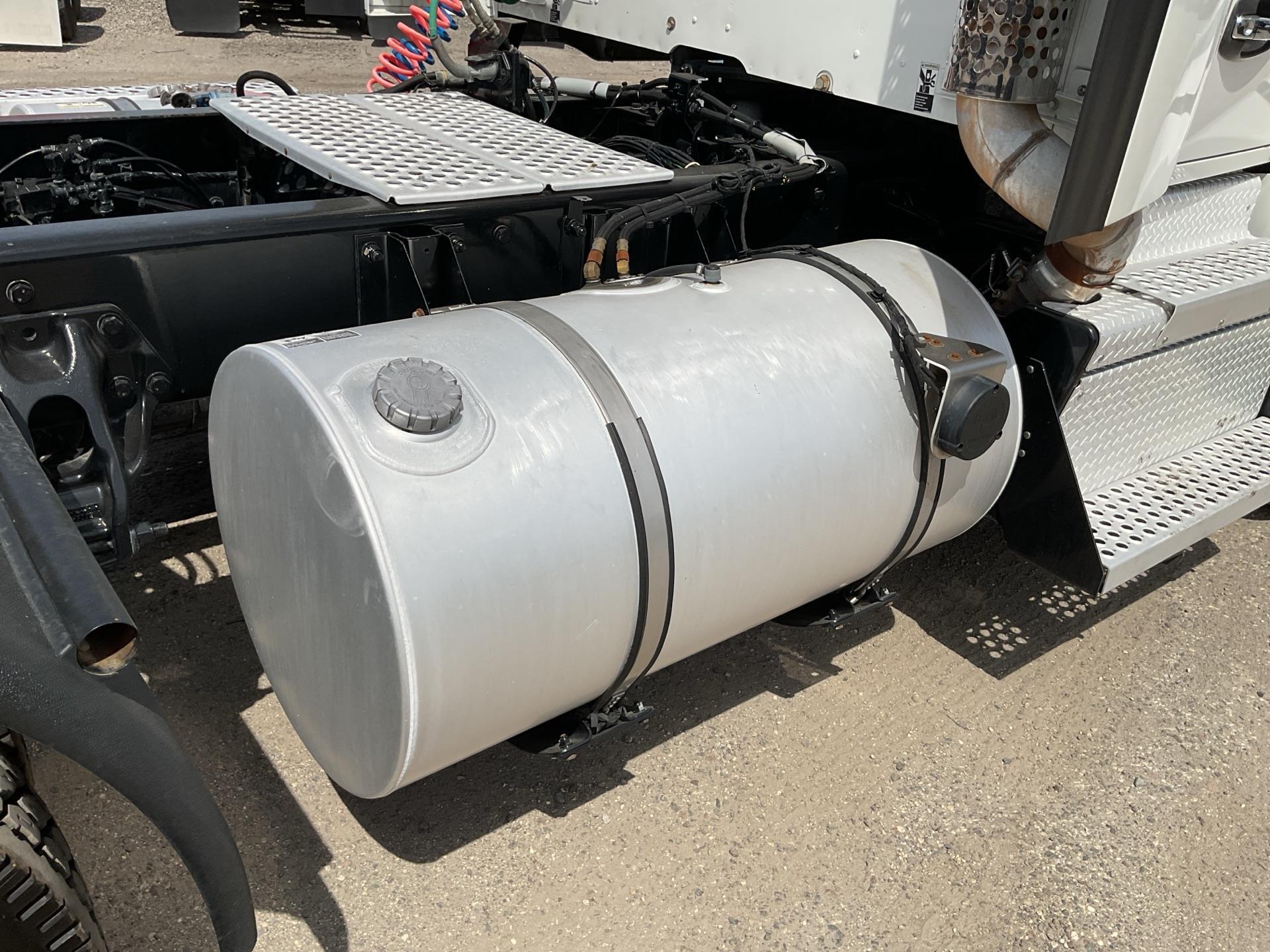 2021 Kenworth T680