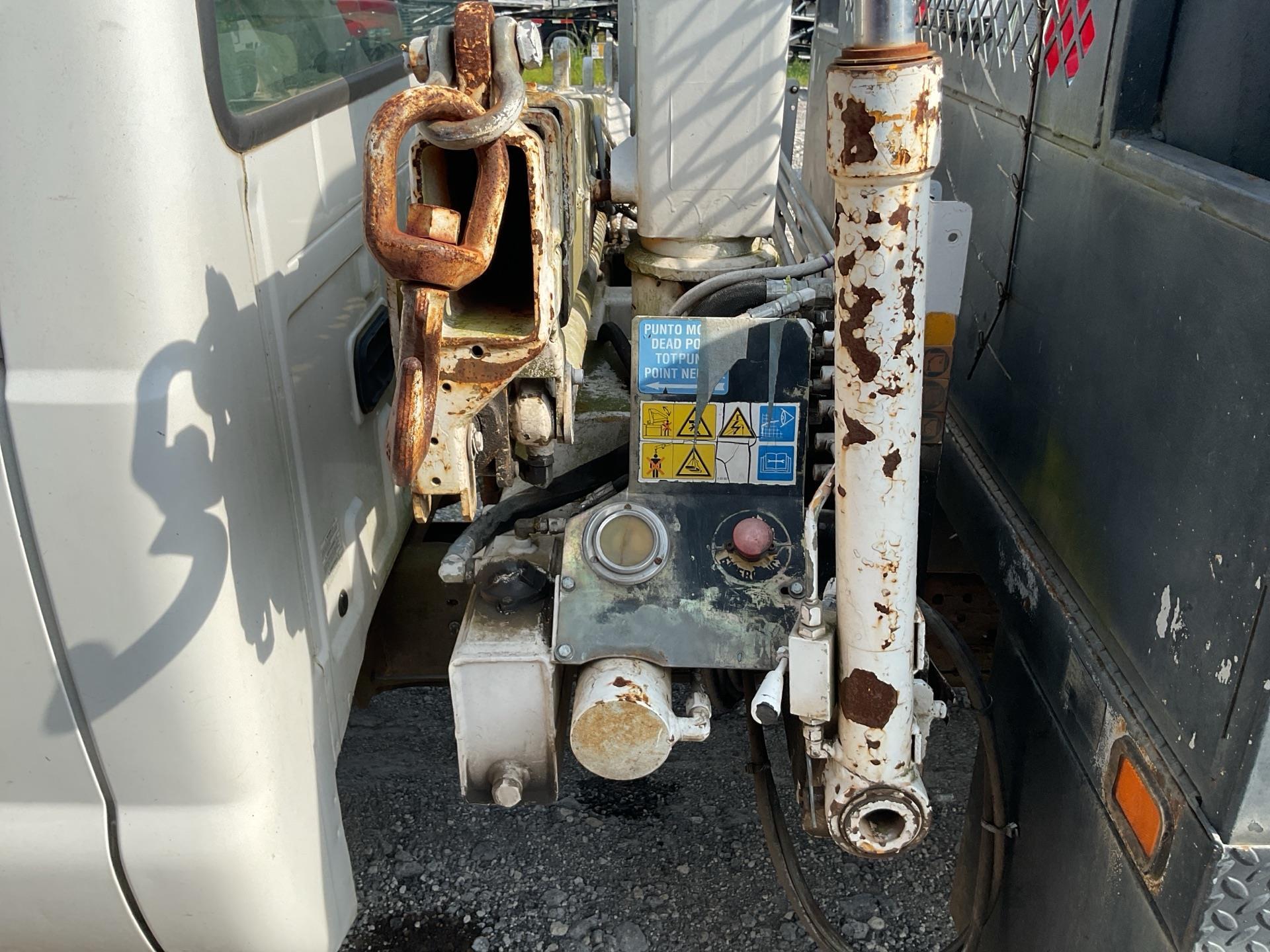 2003 Ford F550