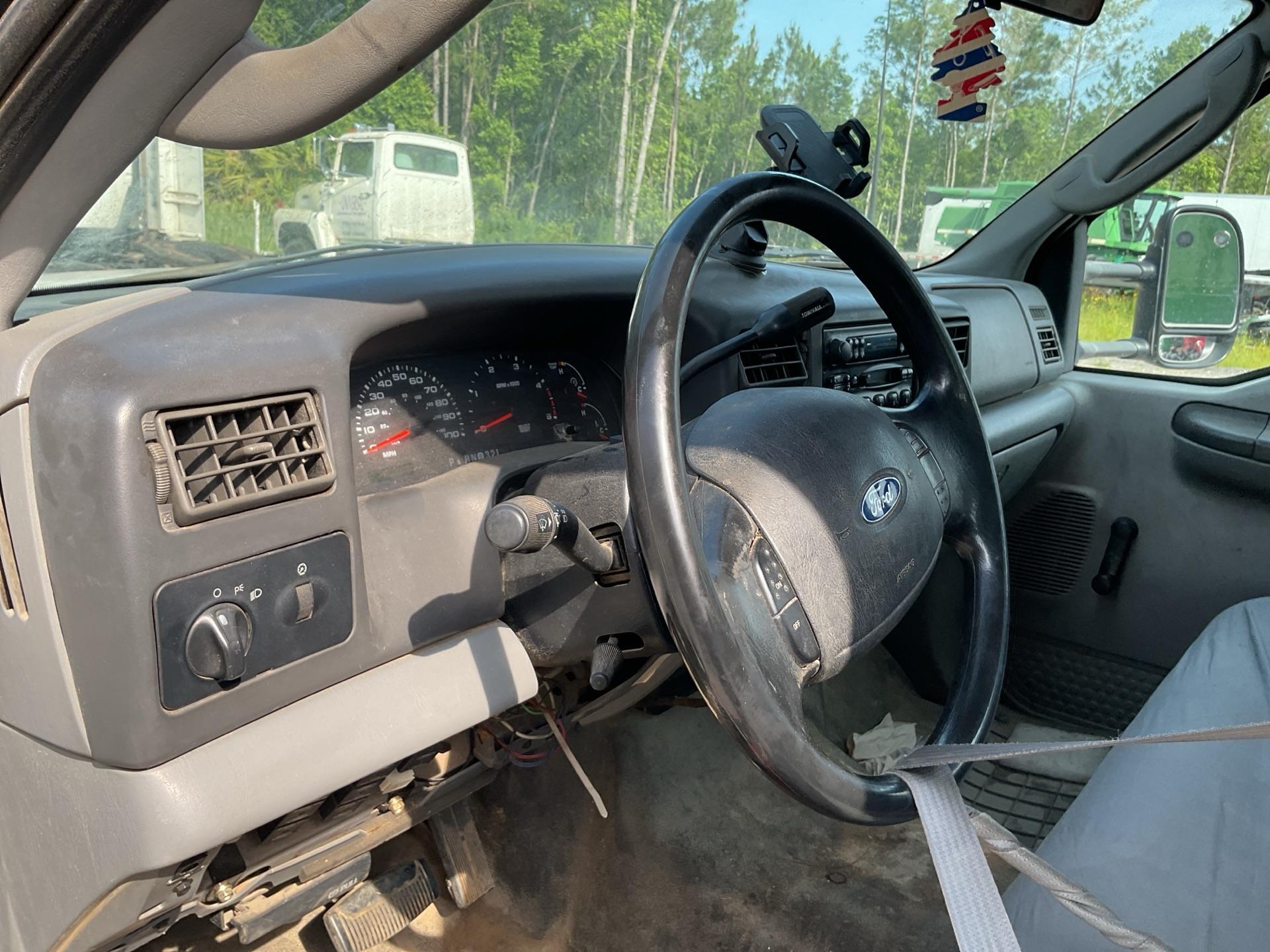2003 Ford F550