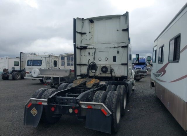 2021 International LT625