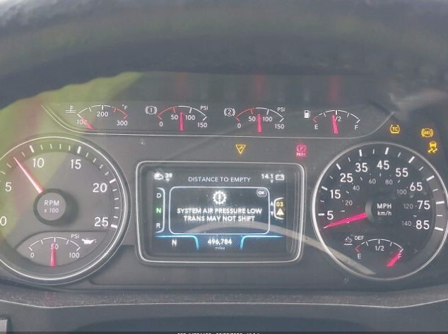 2021 International LT625