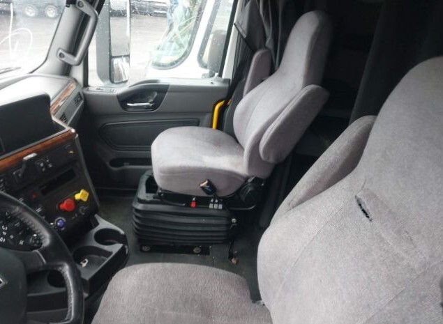 2021 International LT625
