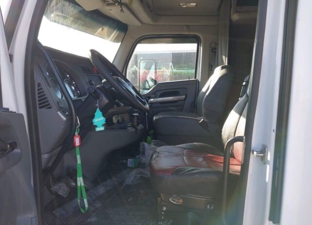 2017 Kenworth T680