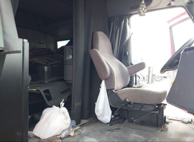 2021 International LT625