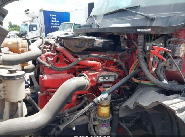 2021 International LT625