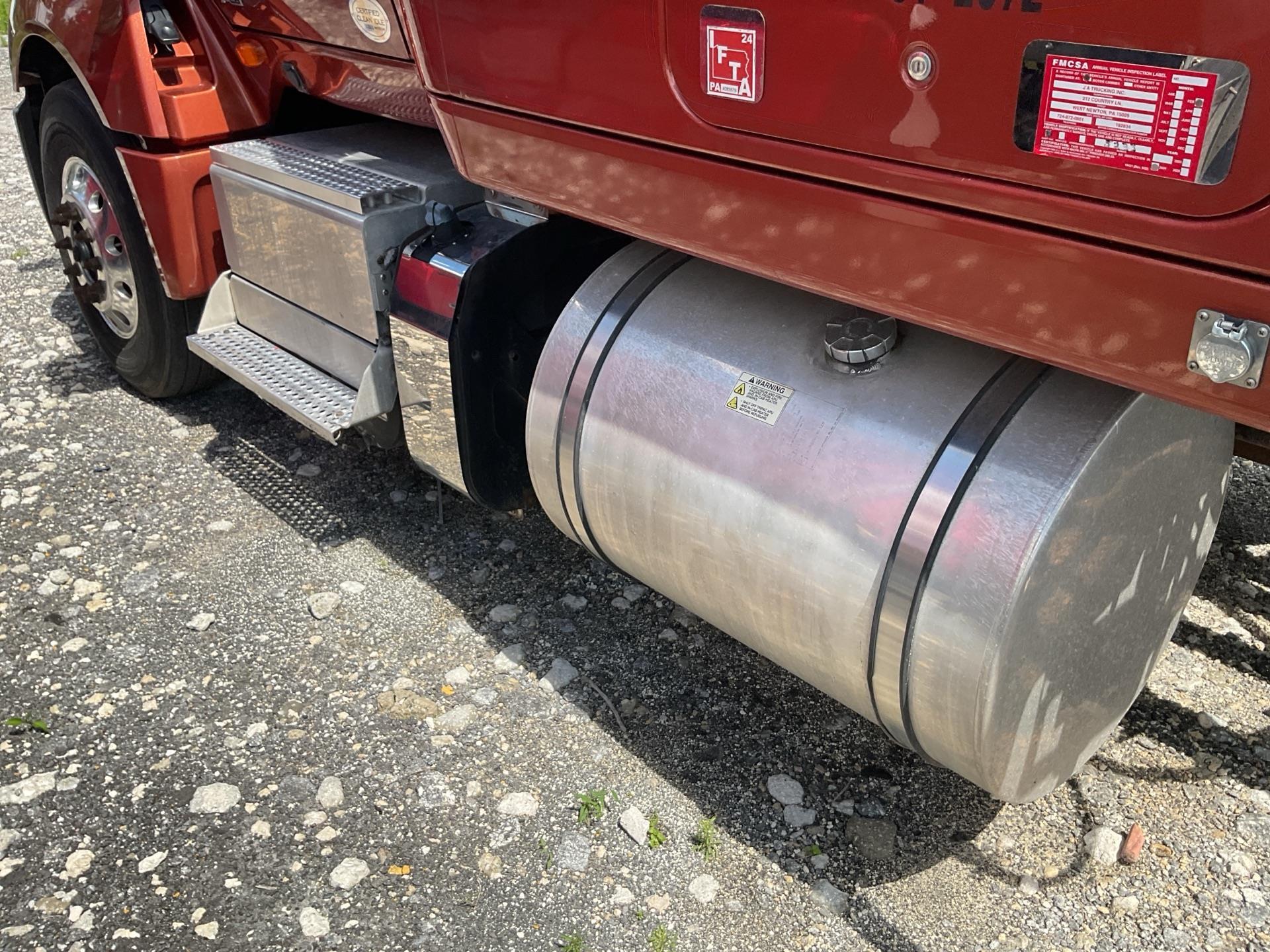 2018 International LT625