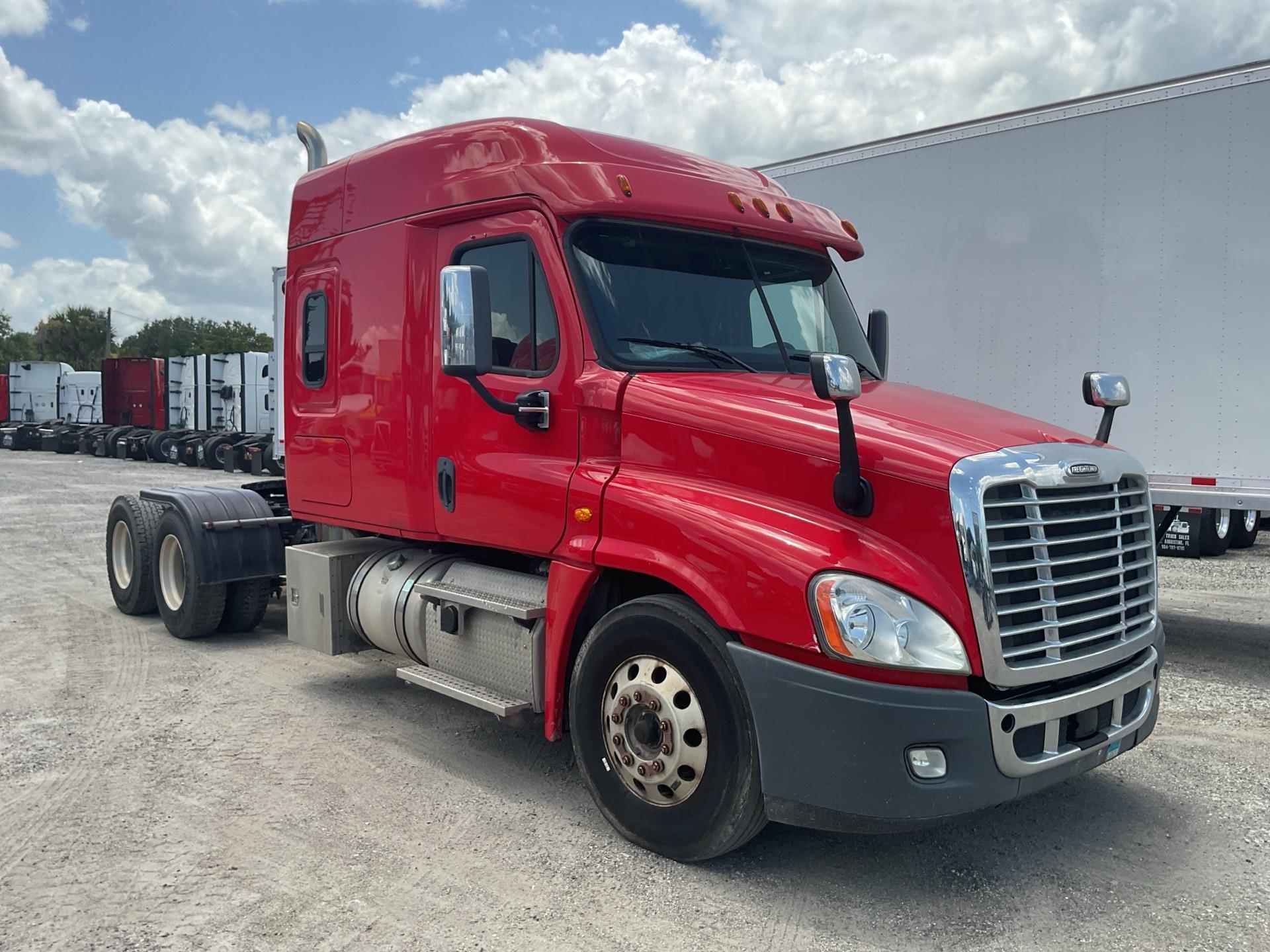 2018 Freightliner Cascadia 125