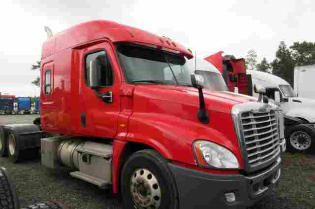 2018 Freightliner Cascadia 125