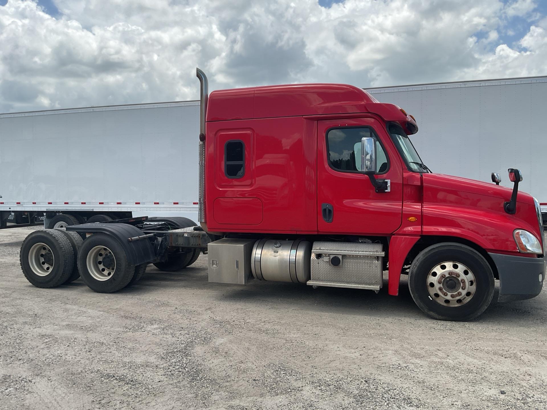 2018 Freightliner Cascadia 125