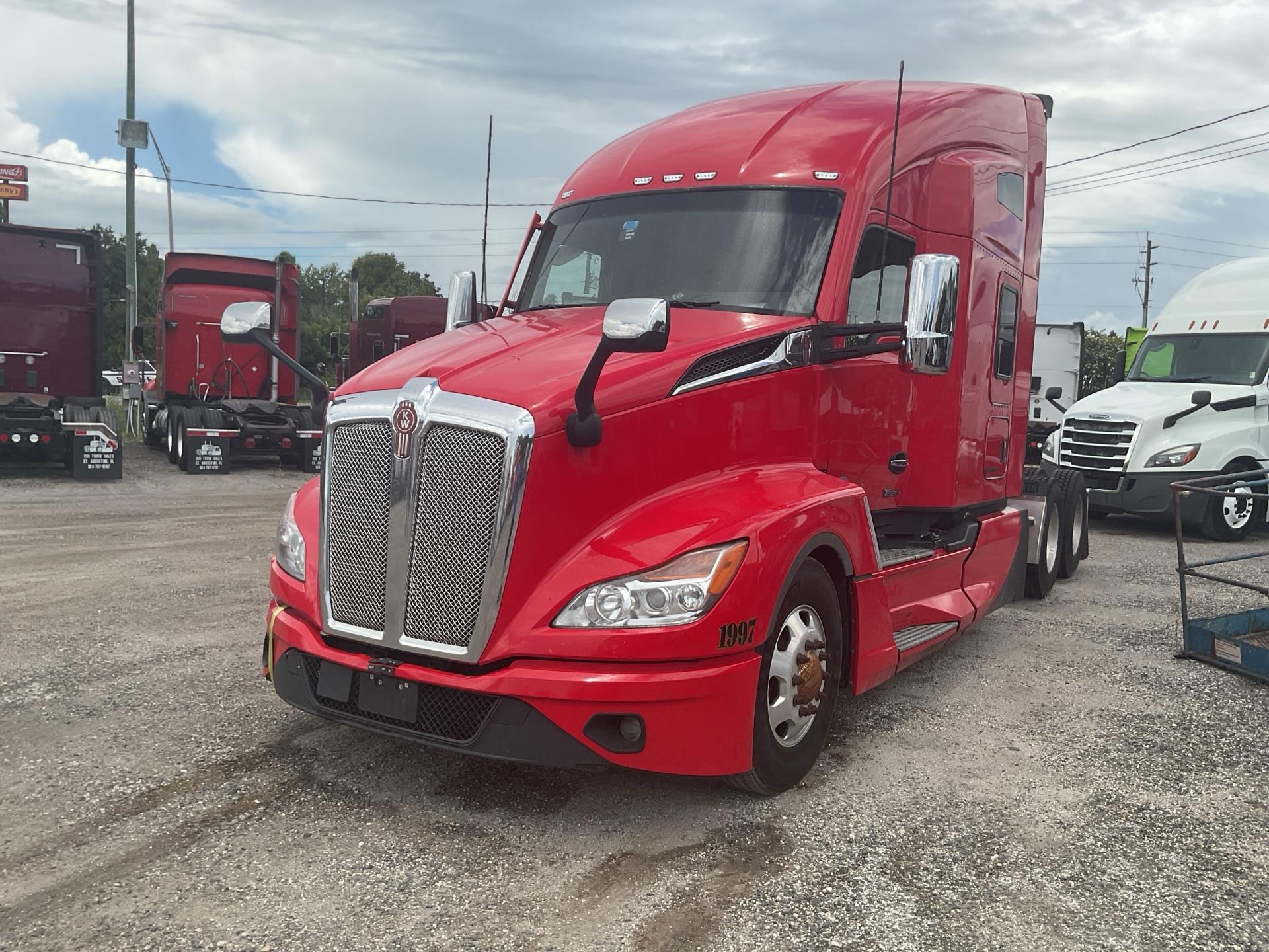 2023 Kenworth T680