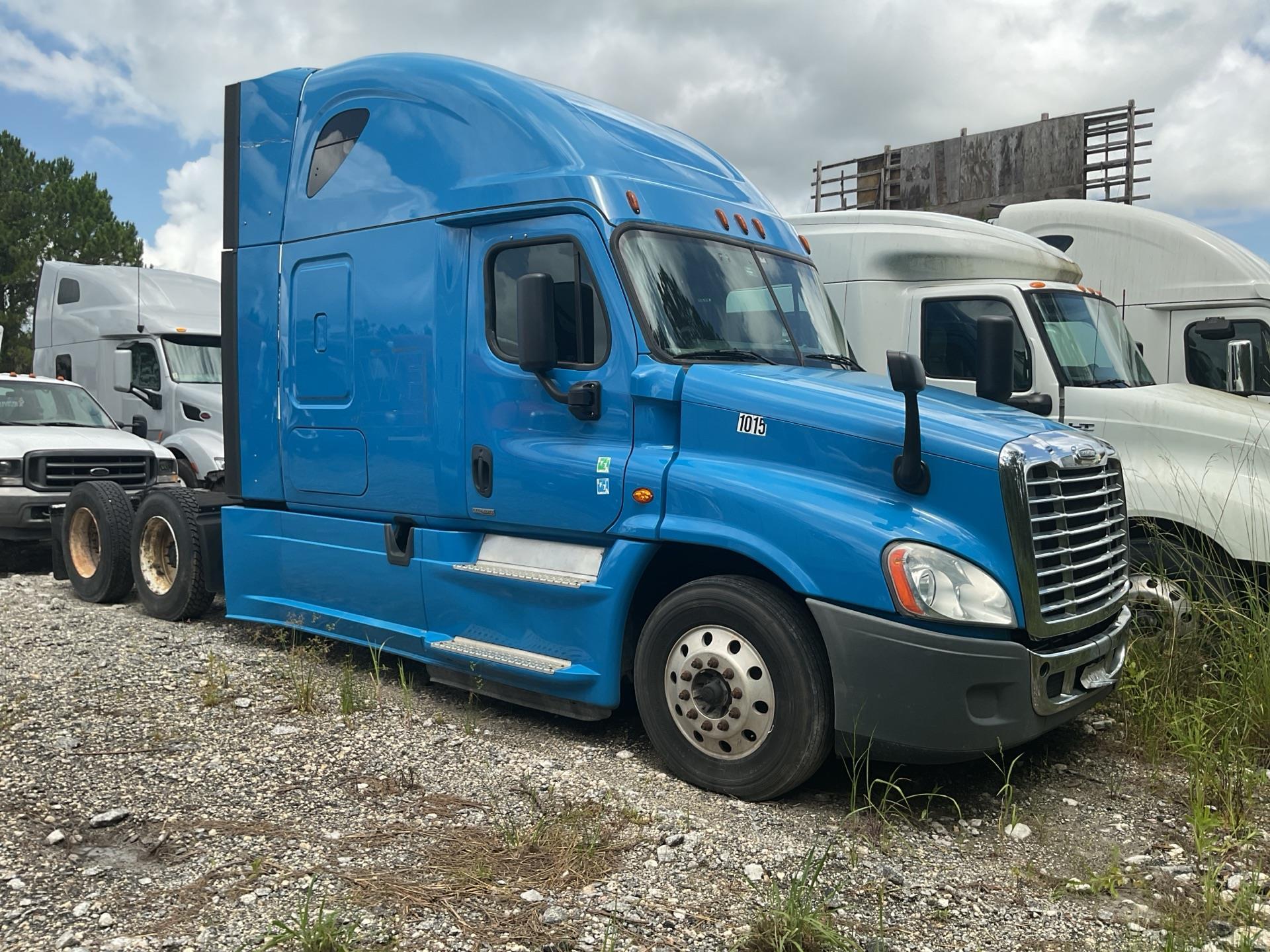 2018 Freightliner Cascadia 125