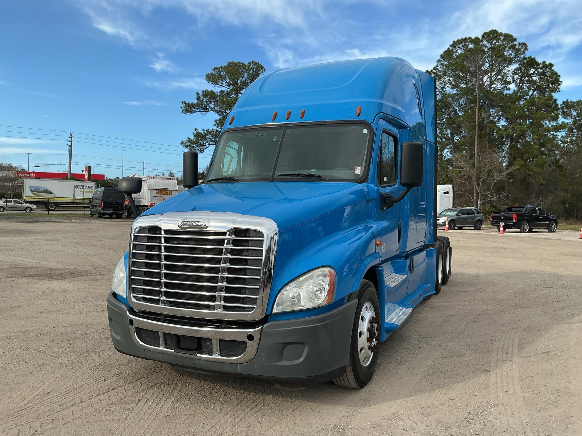 2018 Freightliner Cascadia 125