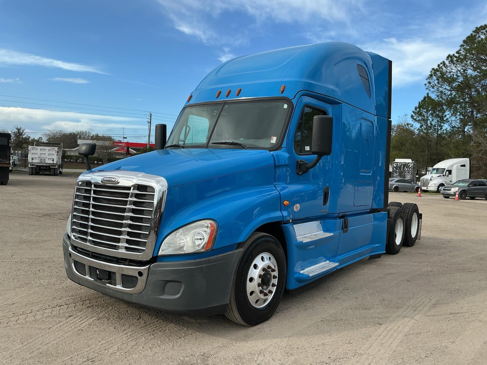 2018 Freightliner Cascadia 125