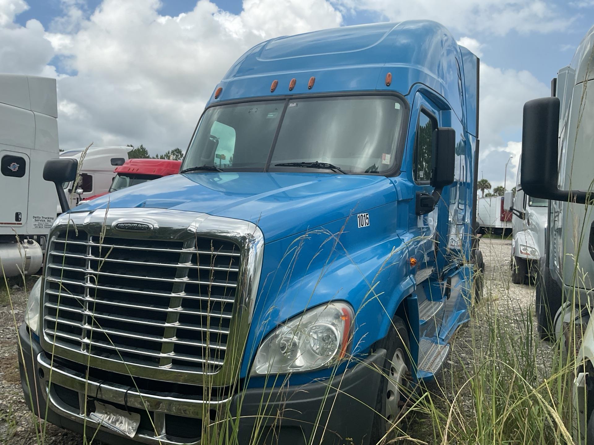 2018 Freightliner Cascadia 125