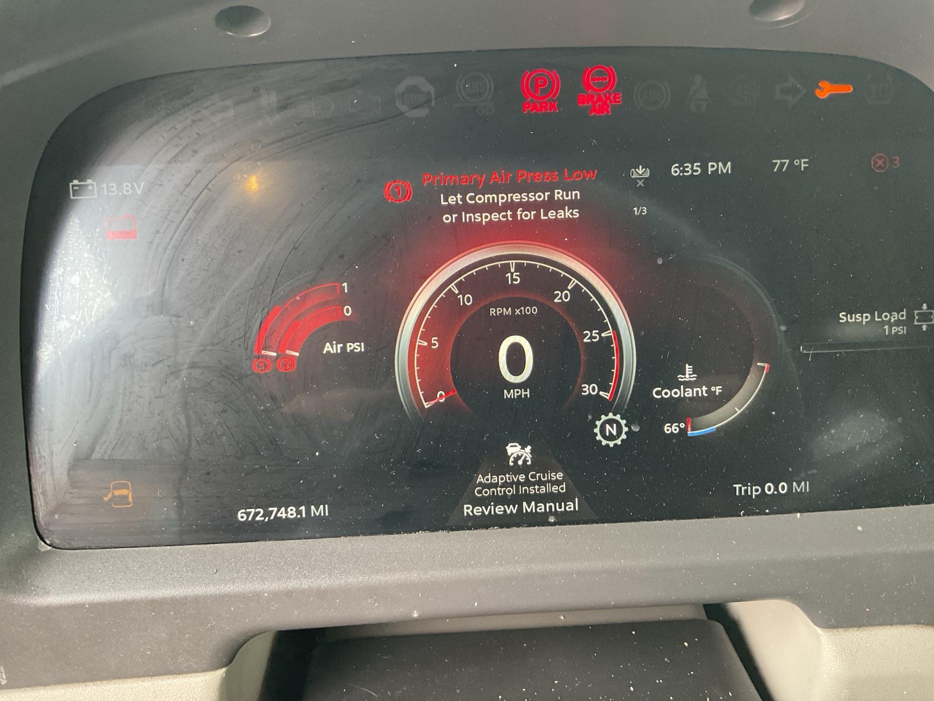 2023 Peterbilt 579