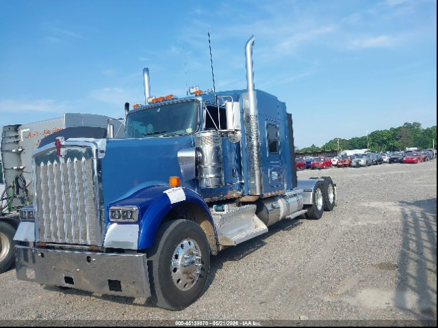 2019 Kenworth W900