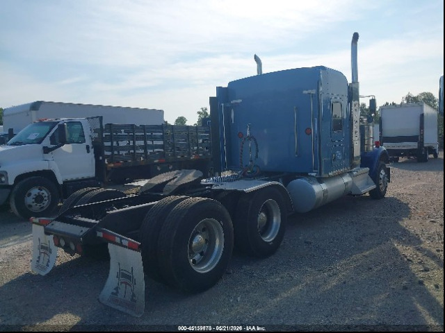 2019 Kenworth W900