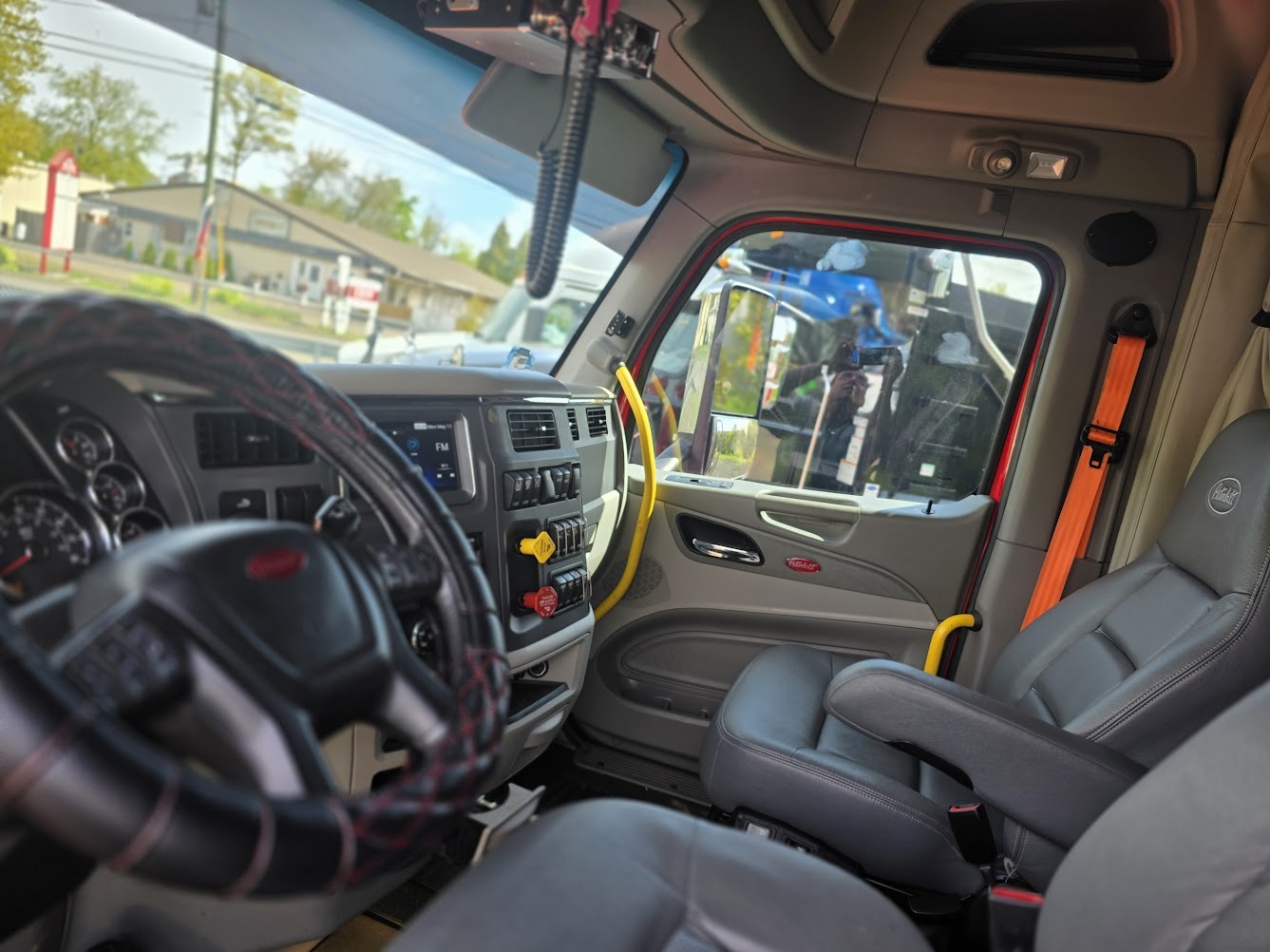 2020 Peterbilt 579