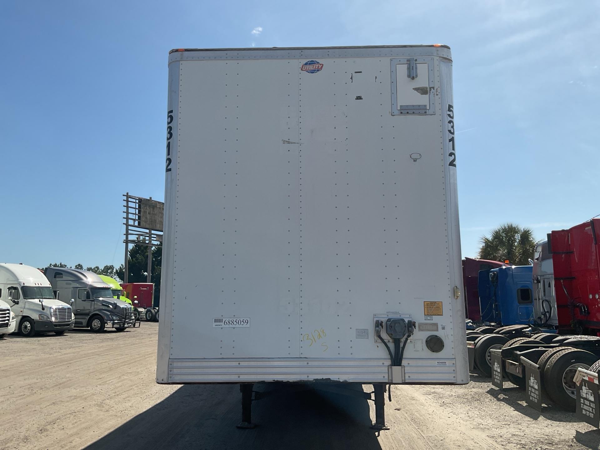 2014 Utility 4000DX