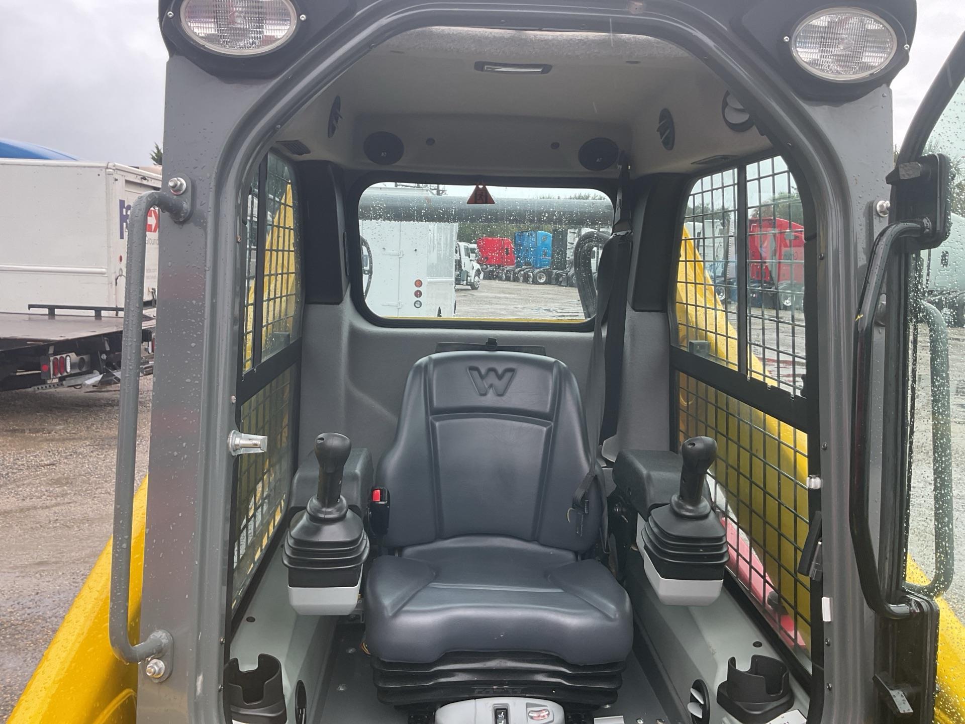 2024 Wacker Neuson ST31 TRACK LOADER