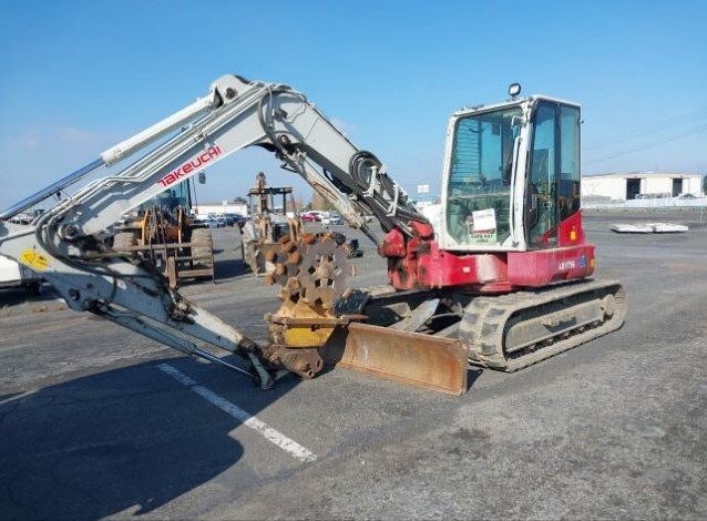 2017 Takeuchi TB280FR