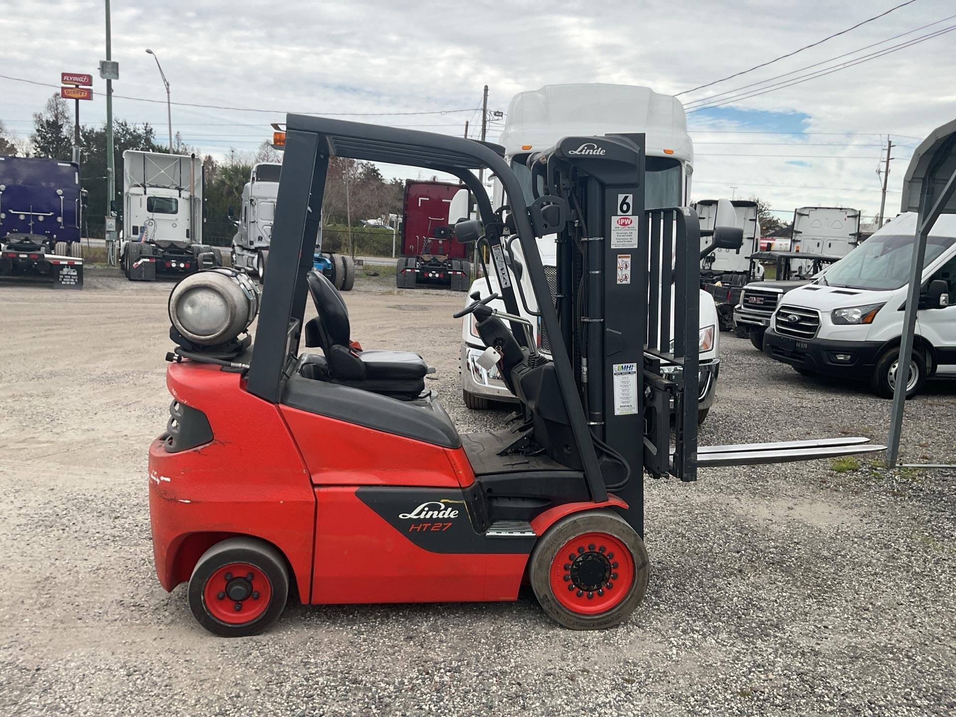 2024 Linde HT27CT