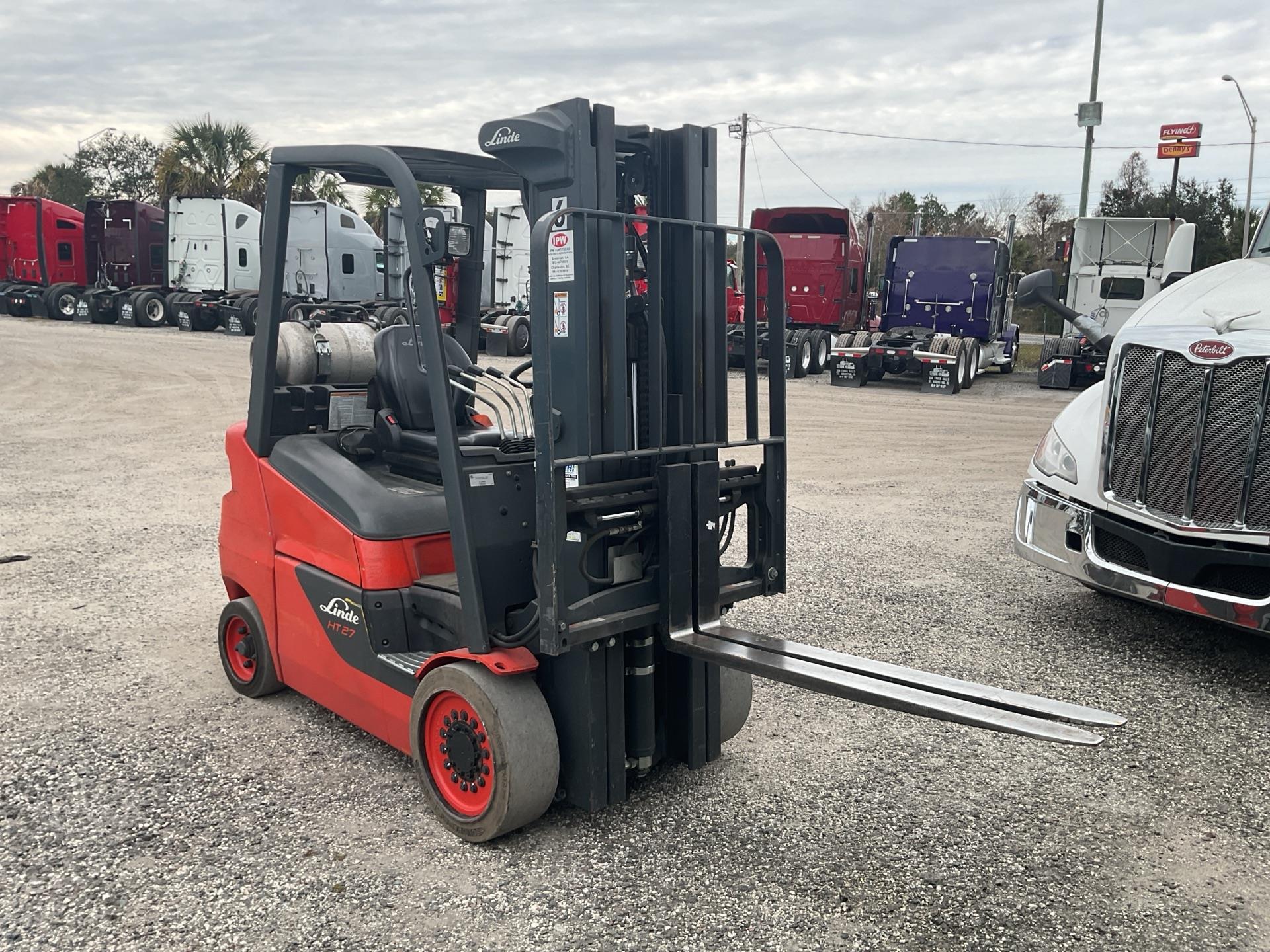 2024 Linde HT27CT