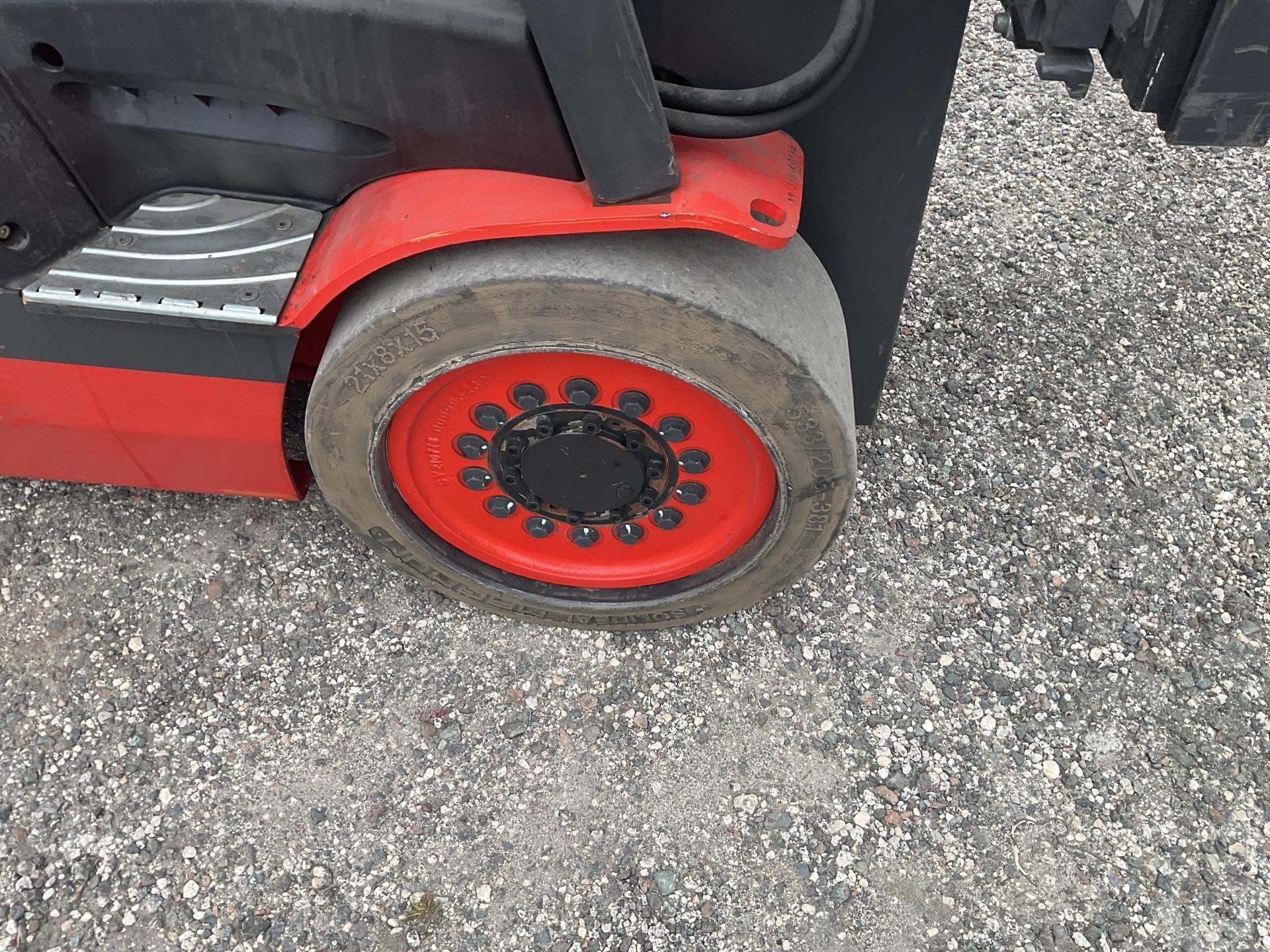 2024 Linde HT27CT