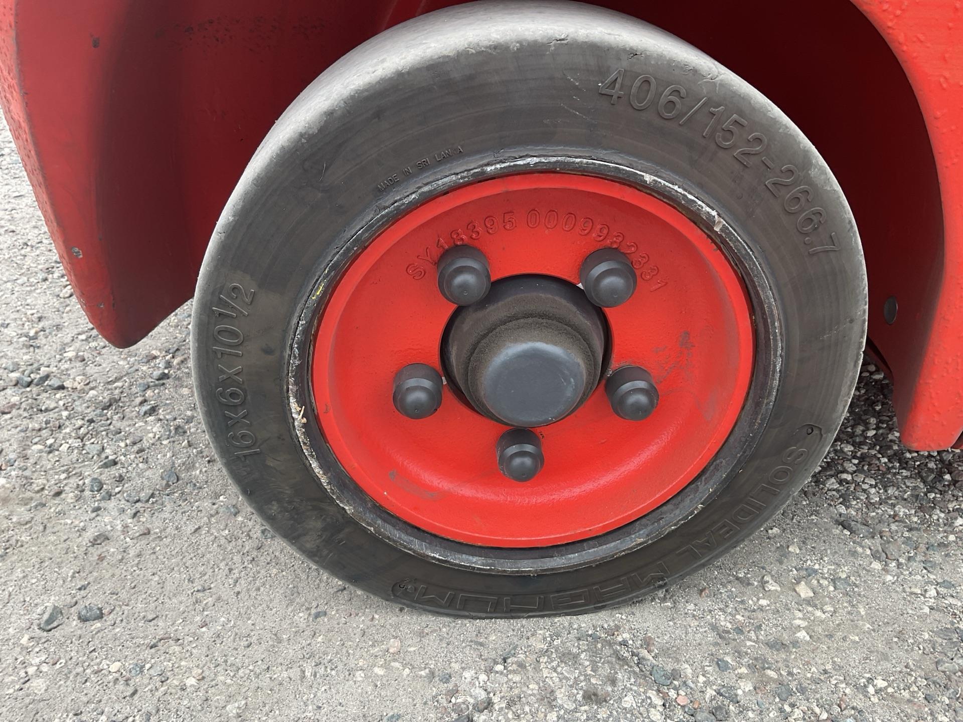 2024 Linde HT27CT