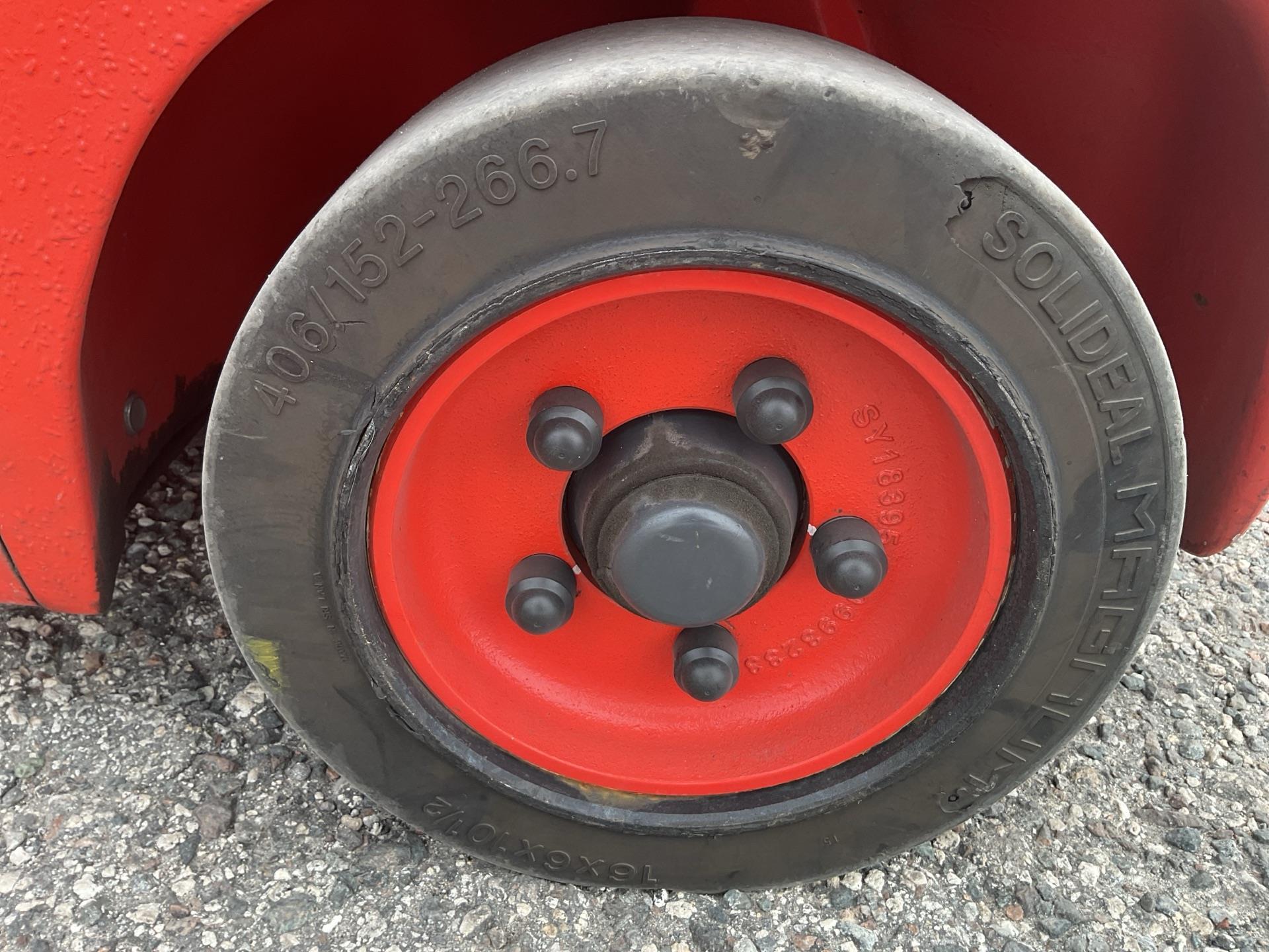 2024 Linde HT27CT