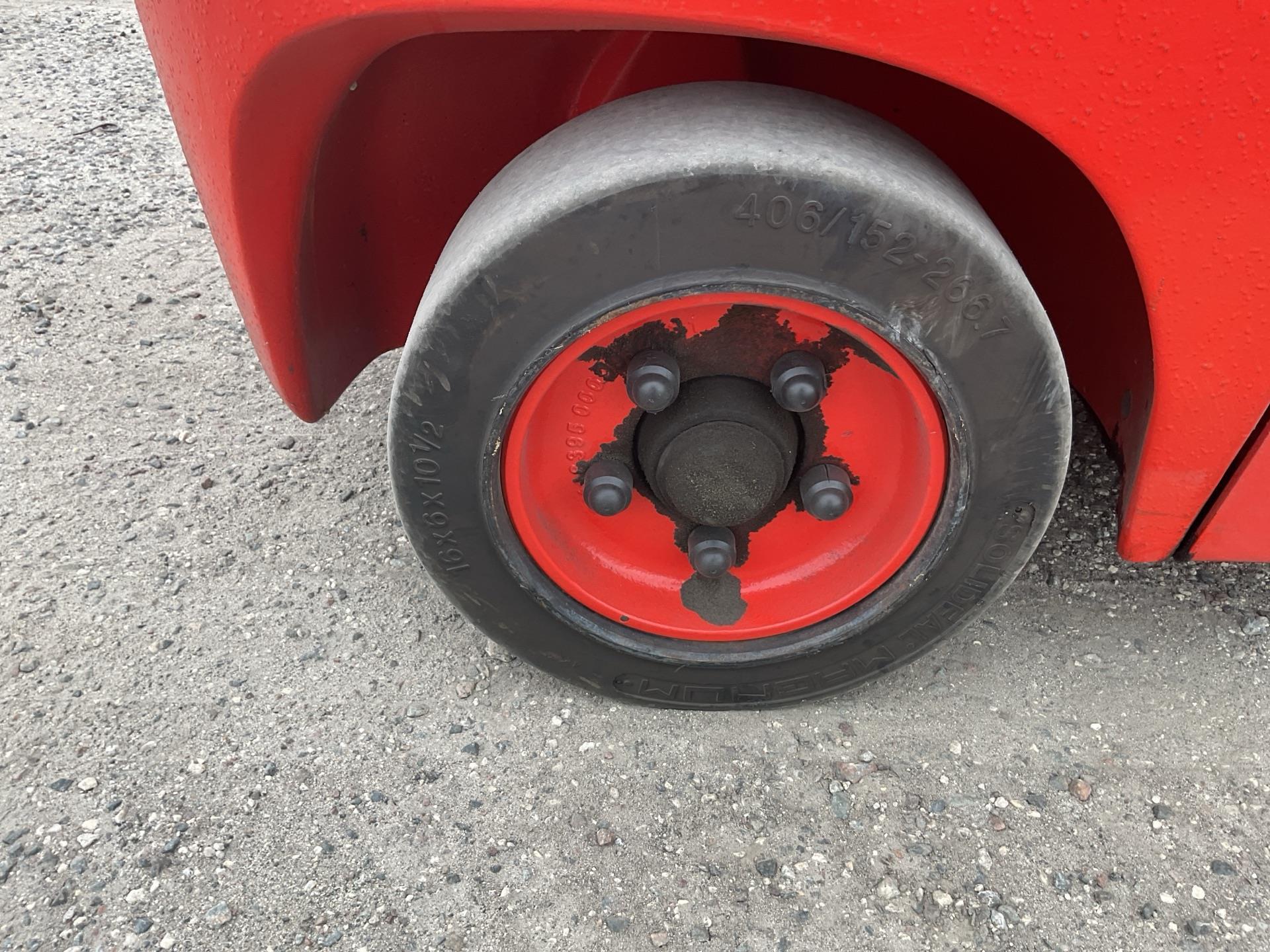 2024 Linde HT27CT