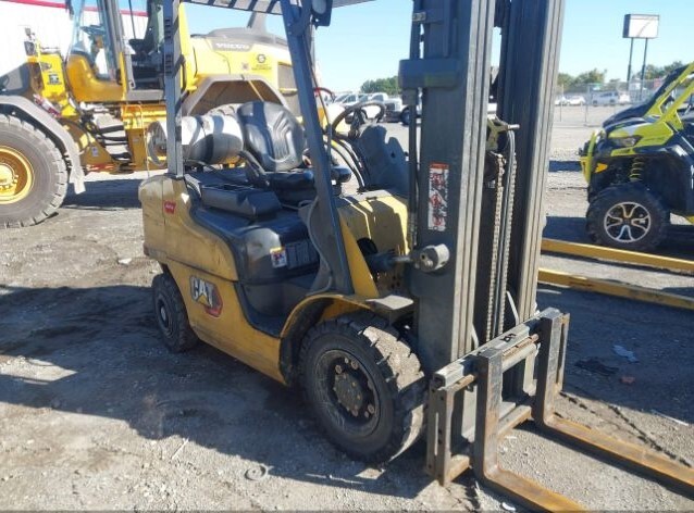 2022 Caterpillar GP25N