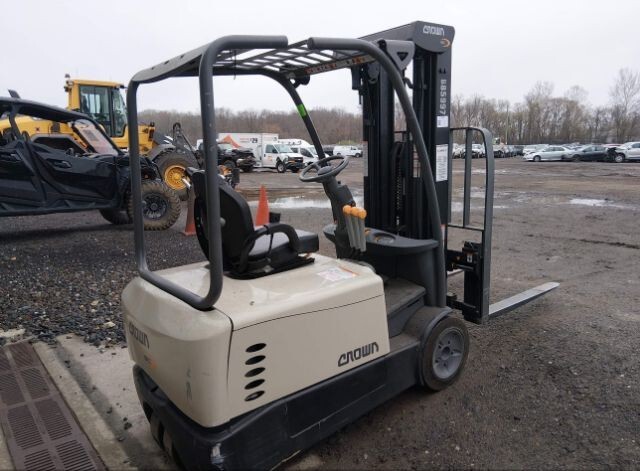 2022 Crown SC5245-40
