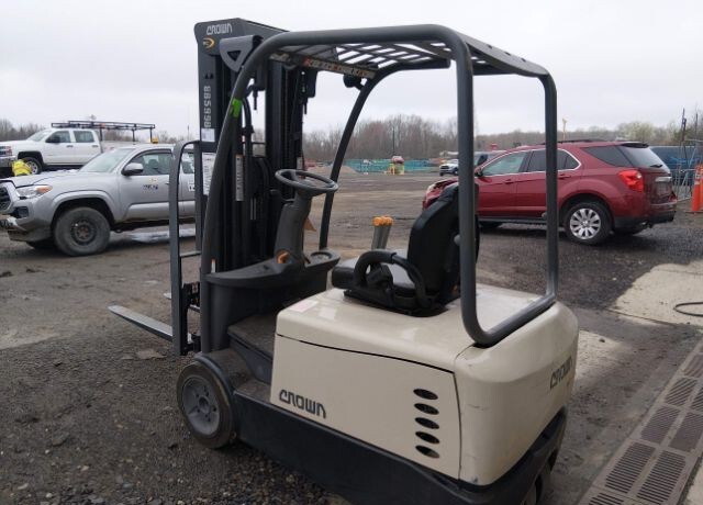 2022 Crown SC5245-40