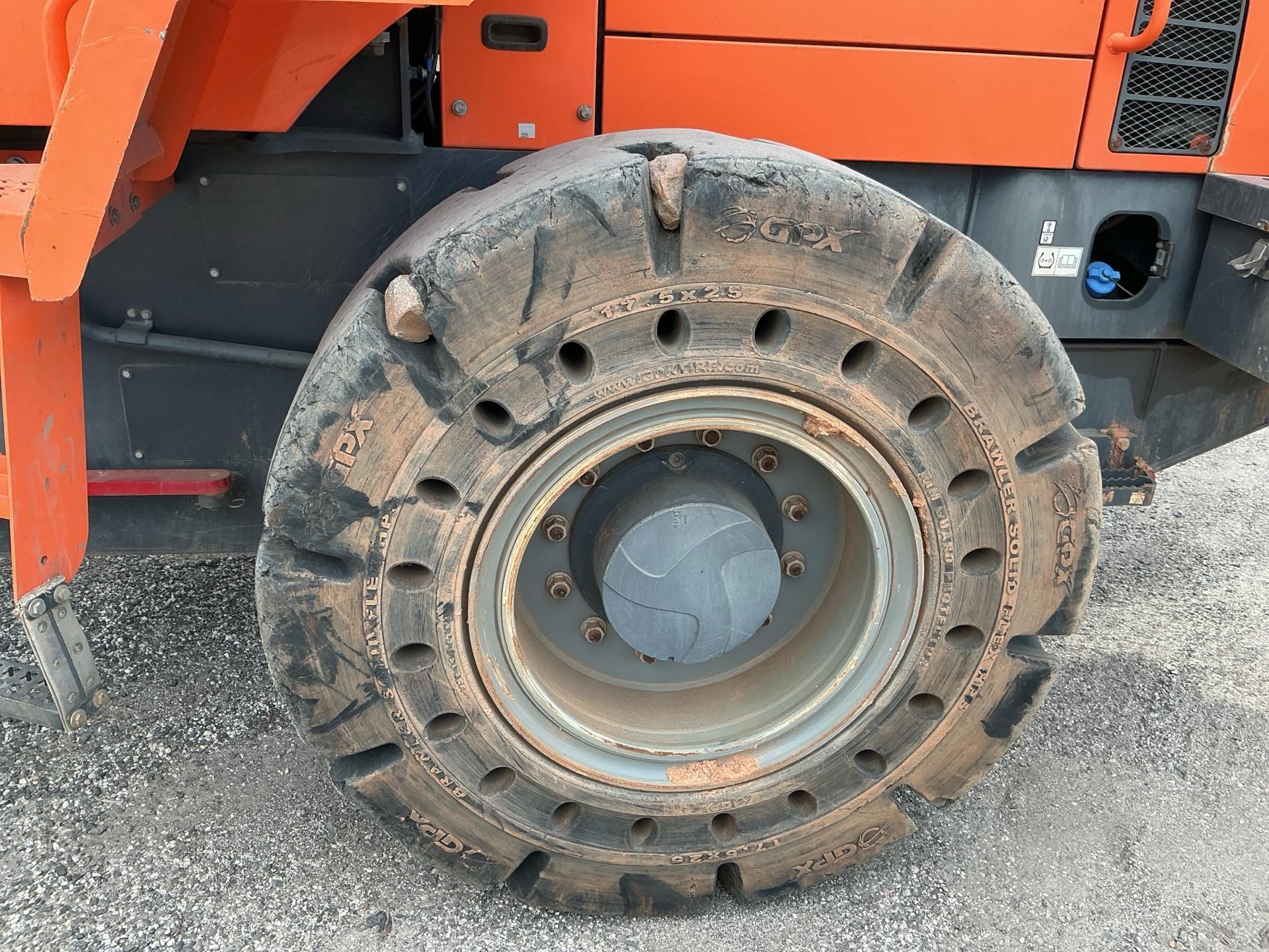 2020 Doosan DL200TC2-5-US210