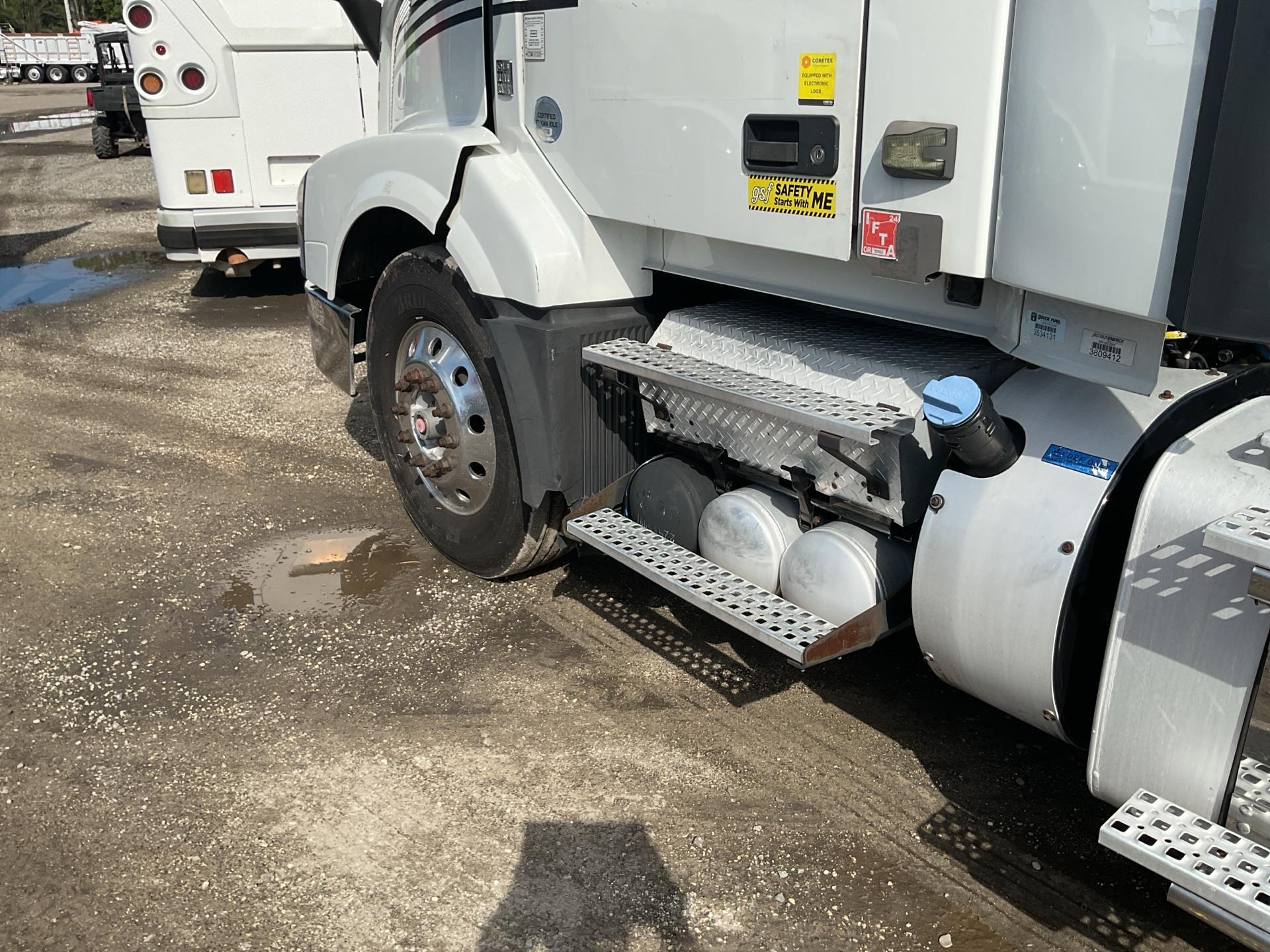 2018 Volvo VNL