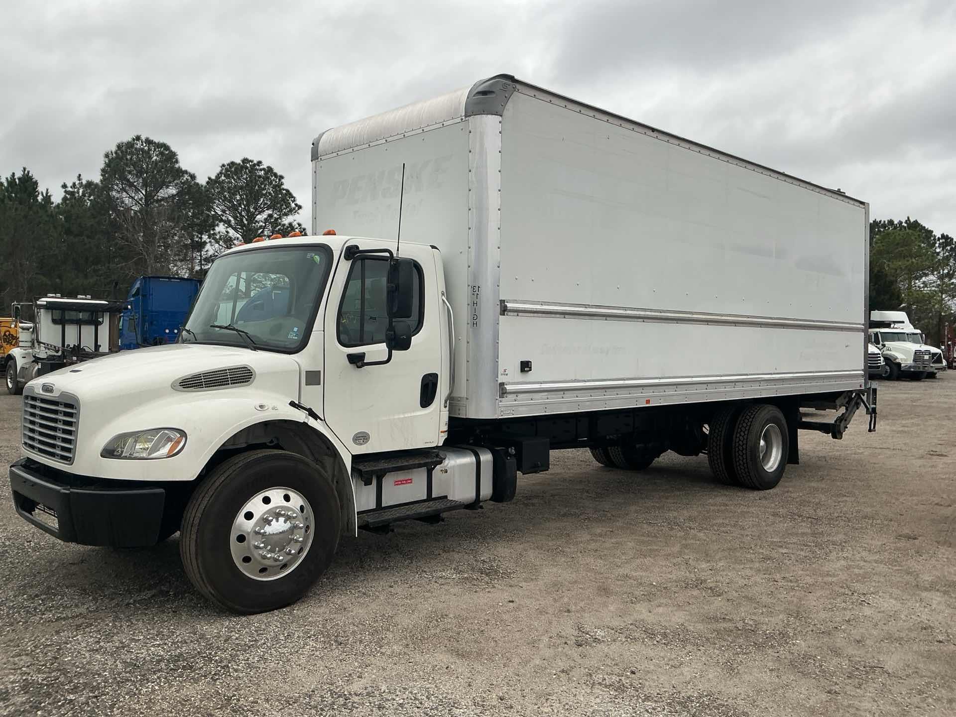 2020 Freightliner Business Class M2 106