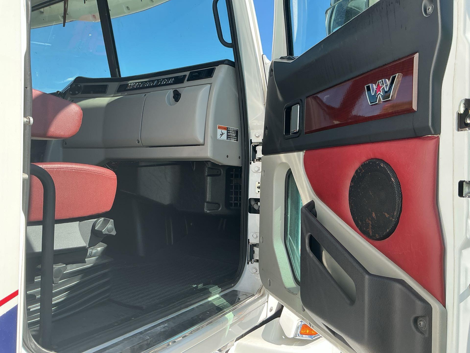 2020 Western Star 5700XE