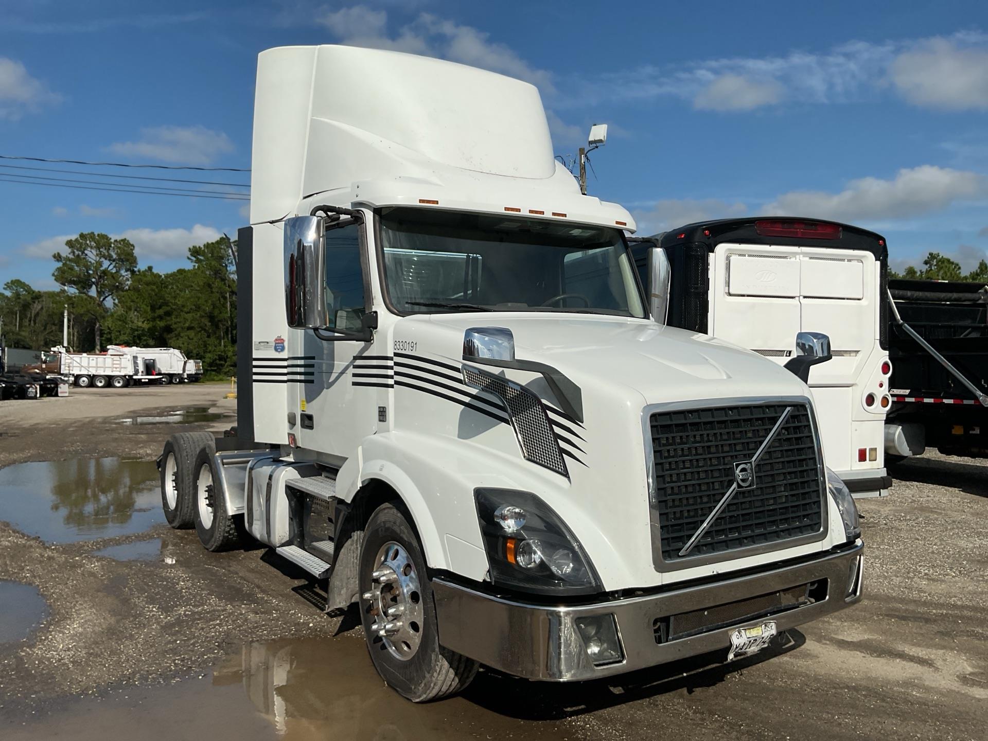 2018 Volvo VNL