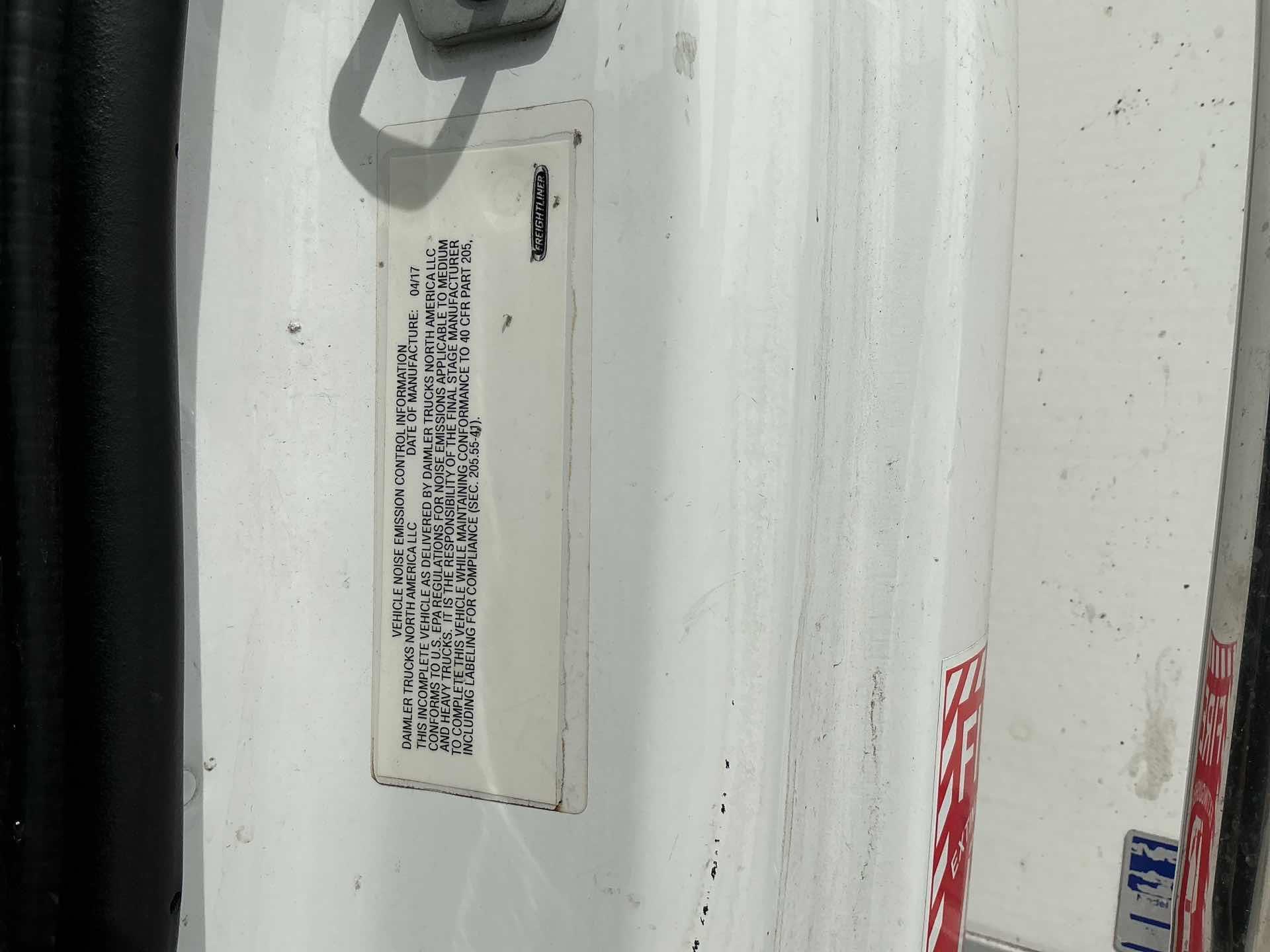 2018 Freightliner Business Class M2 106