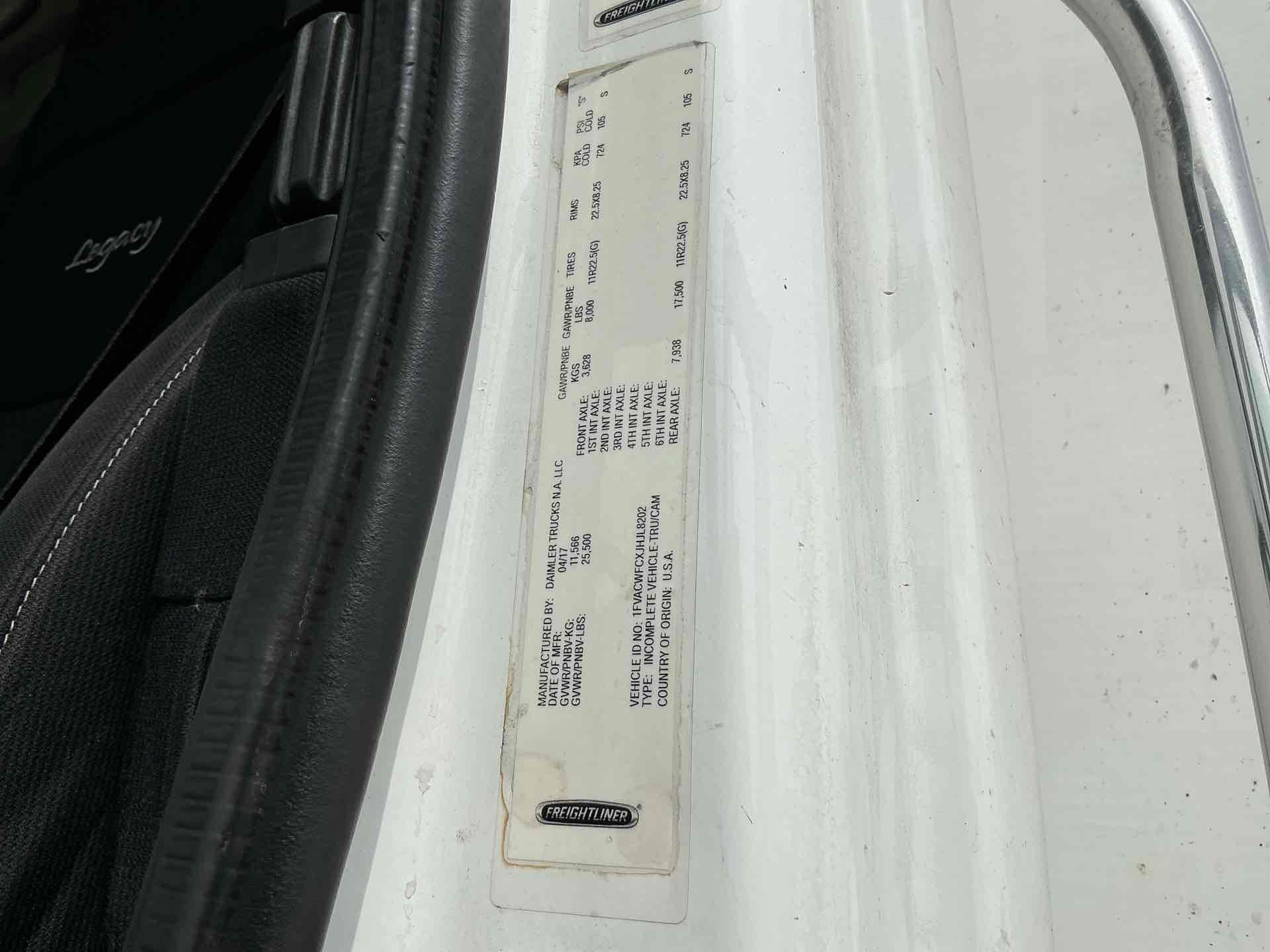 2018 Freightliner Business Class M2 106