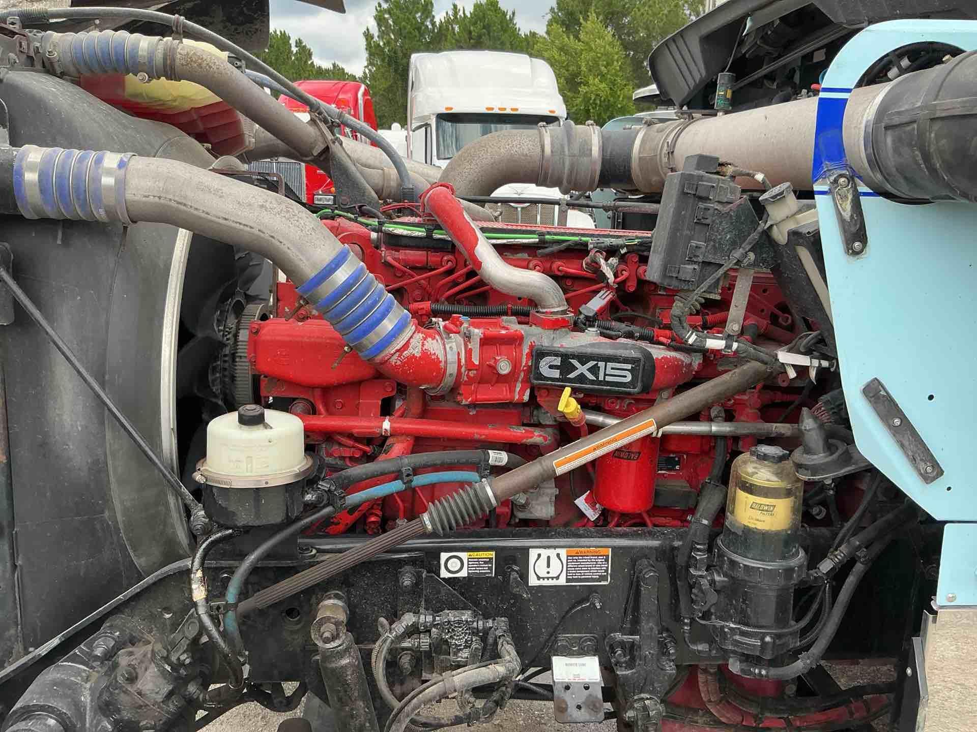 2021 Kenworth W900