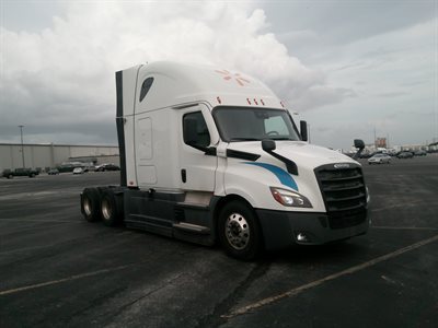 2022 Freightliner CASCADIA 126