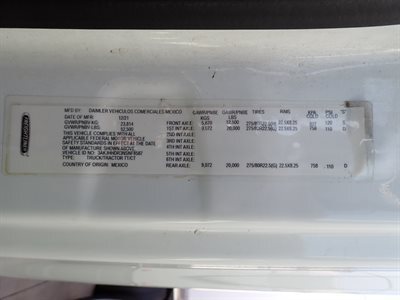 2022 Freightliner CASCADIA 126