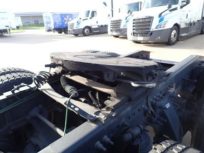 2022 Freightliner CASCADIA 126