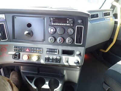 2022 Freightliner CASCADIA 126