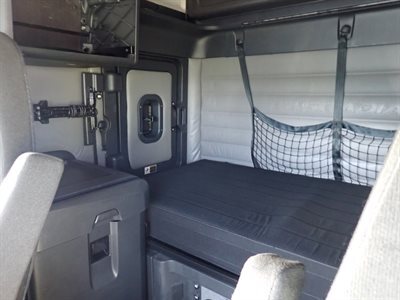 2022 Freightliner CASCADIA 126